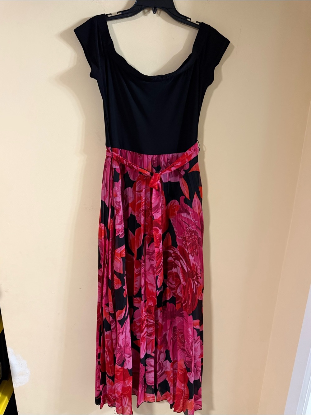 Women's Rebecca B .Premier Amour size 12 floral dress